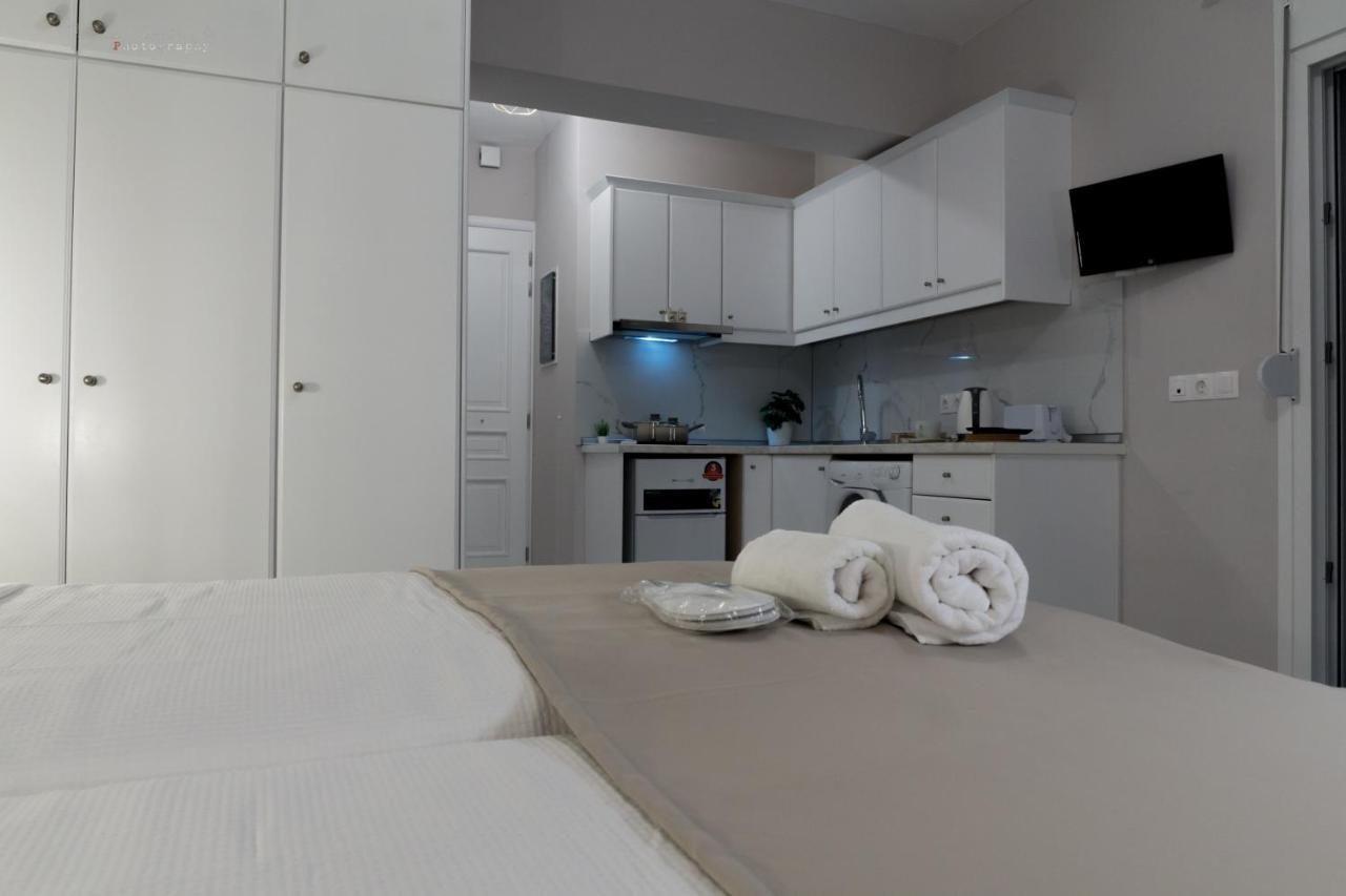 Sunset Brand New Luxury Apt With Pool & Sea View Karpathos Exteriér fotografie